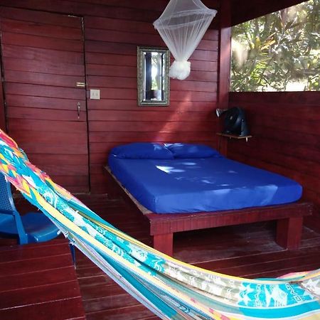 Howlers Bay Cabin And Camping Boca Chica Exterior foto